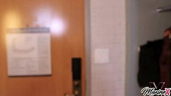 Maxine X's big ass milf feet ignored by Tommy Utah leads to lingerie pussy fuck 😏🍑