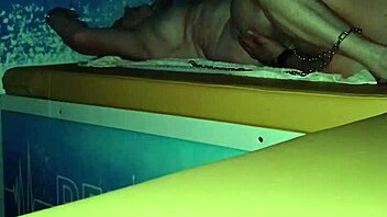 ohh maitresse kantalis chains me at delta bdsm... uro so intense!! ebed wild