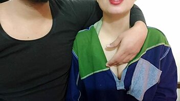 desi indian milf takes big cock pounding deepthroat doggystyle with hindi dirty talk!