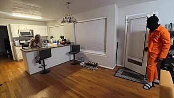 Kally xo breaks out in steamy prison roleplay ass shaking