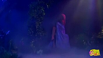 Blonde Bombshell's Huge Boobs Crave Lesbian Strapon Thrusts