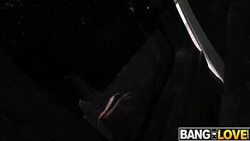 its too big lilibet saunders kaby snow