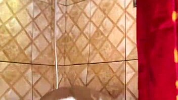 Wil je die hete goudende douche die je nu doorweekt?