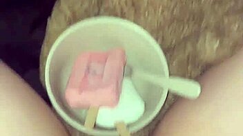 Arabic kinky teen stuffs pussy with ice cream chocolate pizza craving bbc