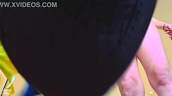 giantess lovers kiss and worship big clits up close