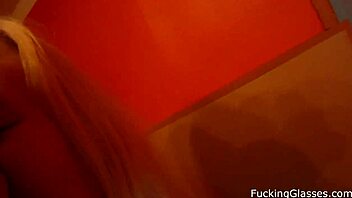 Hailey's casual anti-stress teen blowjob ends in facial cumshot