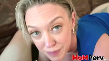 short-haired dee williams milf craves cowgirl dick pounding?