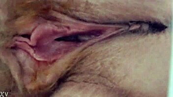 my hairy pussy no panties upskirt tease