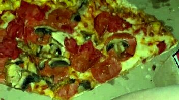 Arabic kinky teen stuffs pussy with ice cream chocolate pizza craving bbc