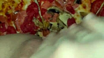 Arabic kinky teen stuffs pussy with ice cream chocolate pizza craving bbc