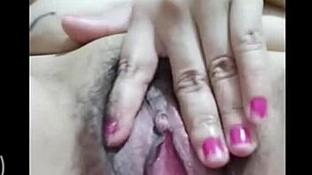 Sext Mexican Amateur Masturbates Solo in Homemade Tease