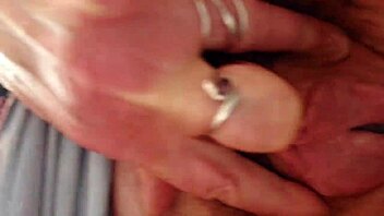 my hairy pussy no panties upskirt tease