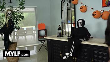 Milf in slutty kitten costume craves anal creampie threesome on halloween