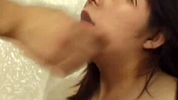 japanese preggy's hairy pussy fingered to squirting orgasm