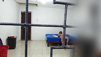 I get so naughty flashing while hubby's away 😈 homemade latina fun