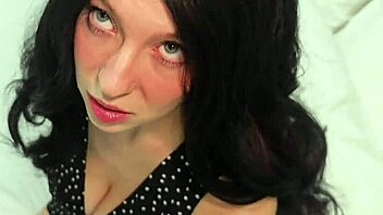 curvy milf fucks bully to protect her guy creampie finish