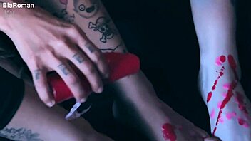 Kinky Lesbian Feet Games Excite Goddesses Bondage Licking