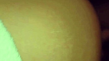 cheating lover creampies big pussy in grab car frenzy