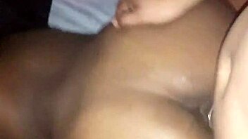 Comendo a Morena De Quatro com Prazer Intenso