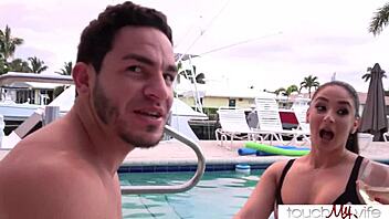 Hotwife eagerly meets friend for intense session