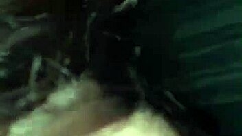Deep Wet Oral on Huge Pussy Lips Tempts Endlessly