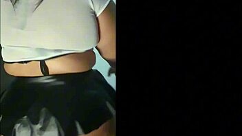 curvy amateur shakes ass in street tease