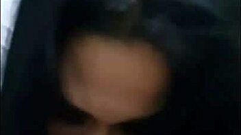 curvy amateur shakes ass in street tease