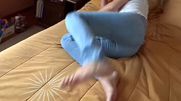 sis-in-law masturbates wildly orgasming for cock voyeur style