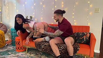 post-gym sweat leads to creampie pounding this persian gym baddie's fat ass