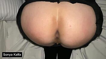 arab milf begs for quick room fuck her juicy pussy drips wet