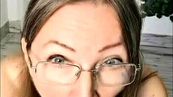 milf's unforgettable tea time with creative snacks and hot pov love! ☕❤️🍑💦