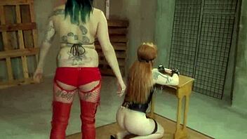 Bella Vendetta dominates Shiva in lesbian BDSM