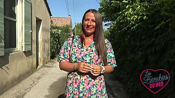 mila coquine shares hubby with another stud outdoors