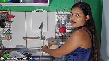 tigresa vip discovers anal pleasure with shemale