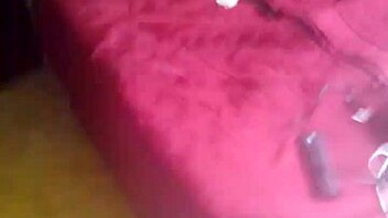 i'm shakin outdoors with vibrator buzzin my pussy non stop ughh