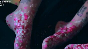 Kinky Lesbian Feet Games Excite Goddesses Bondage Licking