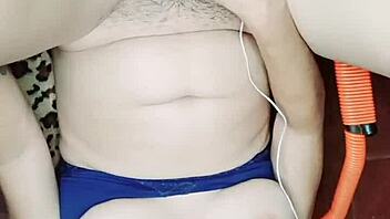 huge cock thrusts deep squirt my cream