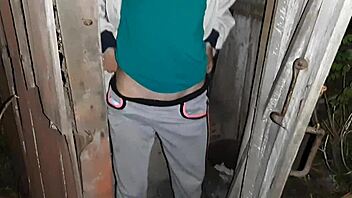 i cum hard masturbating hairy pussy in public toilet