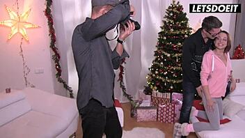 Sharing GF on Christmas Photoshoot Cumshot Frenzy!