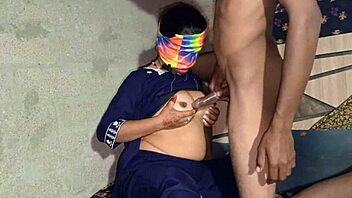 Desi Indian girl shakes ass in steamy homemade sex video session