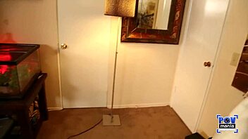 inked ponytail brunette casey cumz gives sensual boob jobs