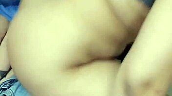 big ass neighbor invites me after catching her masturbating