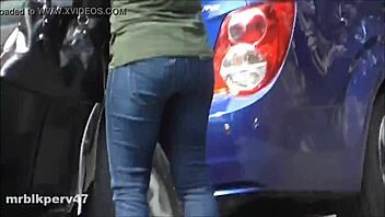 grab dick for nut busting ebony candids