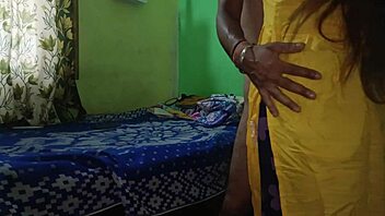 Provocative Indian Bhabhi Begs Dever for Doggy Pounding
