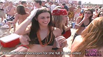 Bikinis flash big boobs and pussies at Texas beach party 😘
