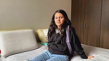 💋 ofrezco dinero a turista por sexo lésbico en casa 🔥👅