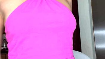 sexy shaved babe masturbates her juicy pussy smoking hot solo