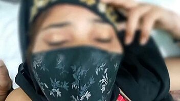 muslim babe doggy ass fuck hindu boyfriend