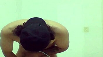 shaved smooth and so fucking horny now!