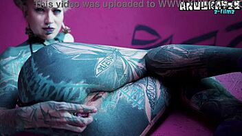 Skinny tattoo slut fists gaping asshole with huge toys